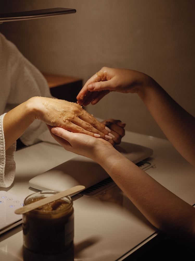 Nail salon