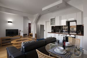 thumbnail: In-room dining