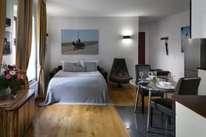 thumbnail: In-room dining