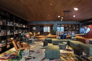 thumbnail: Lounge