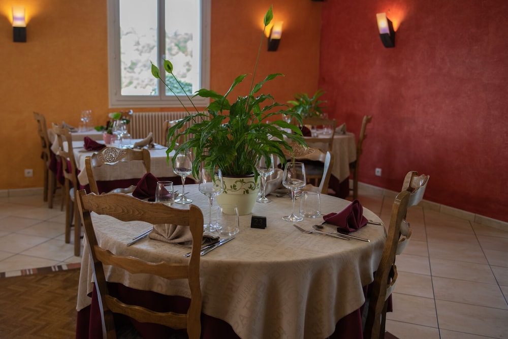 Restaurant-cafeteria