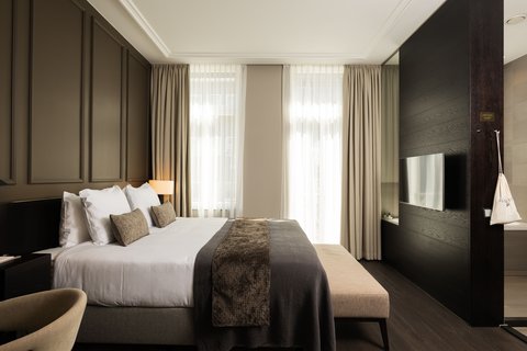 Premium Deluxe Room
