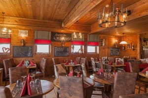 thumbnail: Restaurant