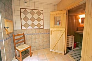 thumbnail: Sauna