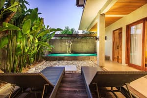 thumbnail: Sundeck