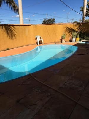 thumbnail: Pool