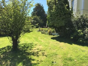 thumbnail: Exterior