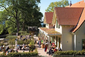 thumbnail: Exterior
