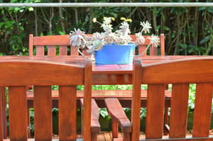 thumbnail: Outdoor dining