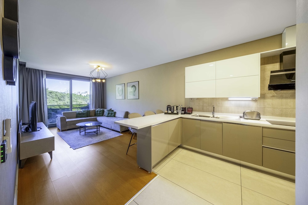 Private kitchenette