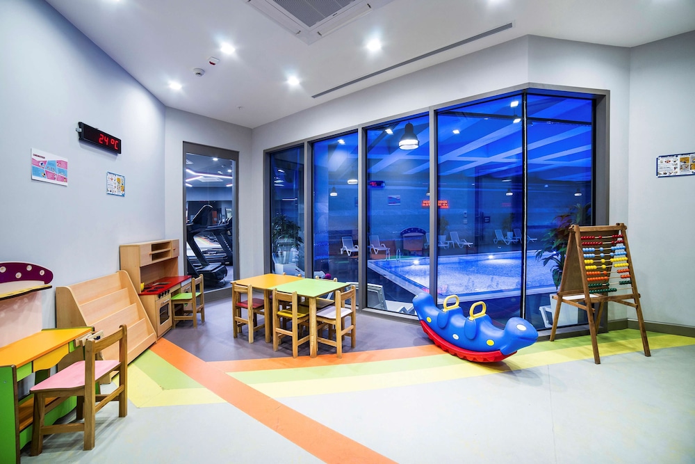Children's play area - indoor