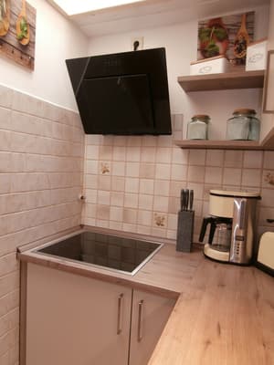 thumbnail: In-room dining
