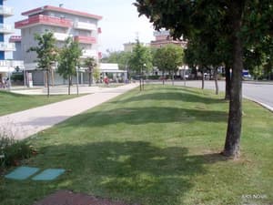 thumbnail: Exterior
