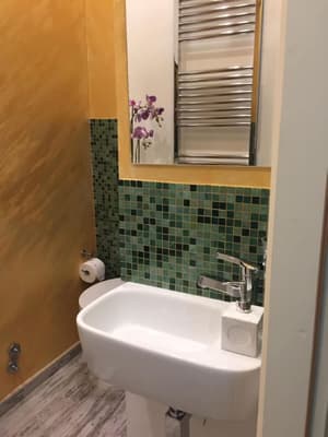 thumbnail: Bathroom