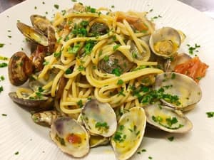 thumbnail: Delicatessen
