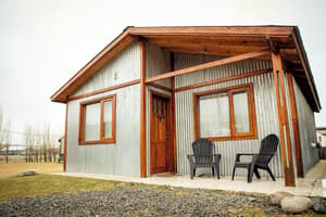 thumbnail: Front of property
