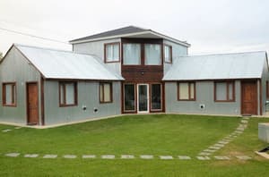 thumbnail: Front of property