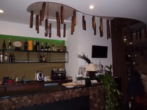thumbnail: Interior