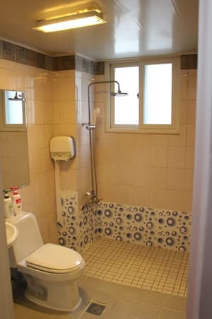 thumbnail: Bathroom