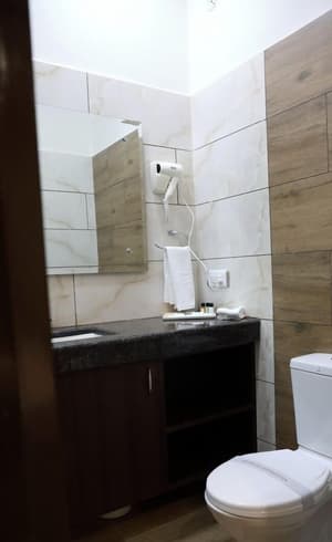 thumbnail: Bathroom