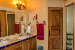 thumbnail: Bathroom sink