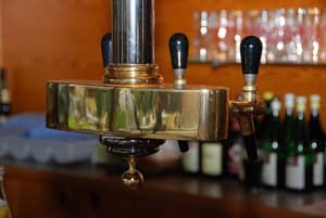thumbnail: Bar (on property)