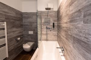thumbnail: Deep soaking bathtub