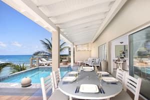 thumbnail: In-room dining