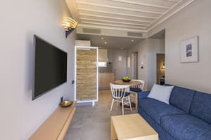 thumbnail: Living room