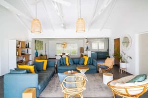 thumbnail: Living room