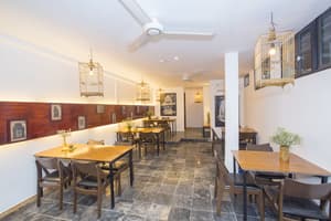 thumbnail: Breakfast area