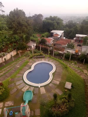 thumbnail: Outdoor pool