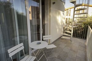 thumbnail: Balcony