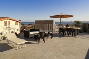 thumbnail: Terrace/patio