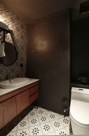 thumbnail: Bathroom