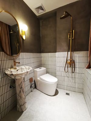thumbnail: Bathroom