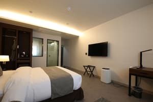 thumbnail: Room