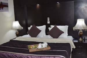 thumbnail: Room