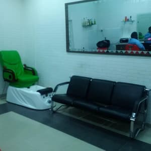 thumbnail: Hair salon