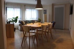 thumbnail: In-room dining