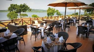thumbnail: Outdoor dining