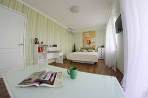 thumbnail: Interior detail