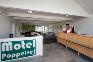 thumbnail: Reception