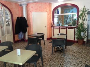 thumbnail: Restaurant