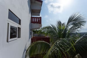 thumbnail: Exterior
