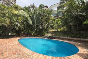 thumbnail: Pool
