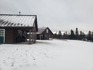 thumbnail: Exterior