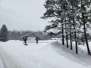 thumbnail: Front of property