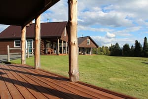 thumbnail: Exterior