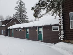 thumbnail: Exterior